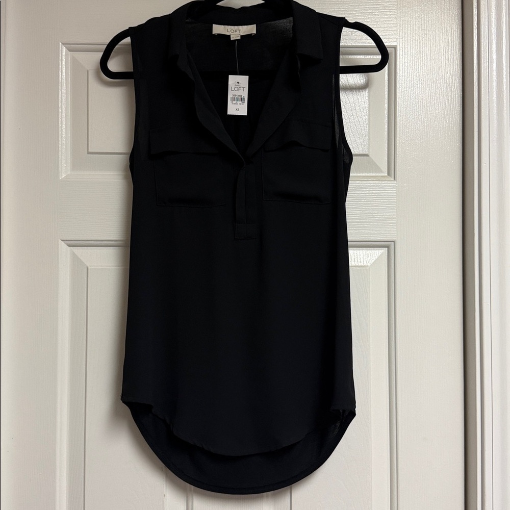 NWT Women’s LOFT Sleeveless Blouse, Size XS
